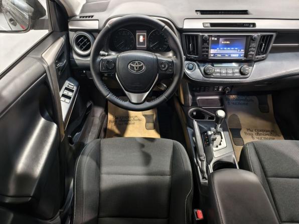 Toyota RAV4 IV (XA40) Рестайлинг с пробегом 2017 года, цена 2 165 000 рублей, 141089 км, внедорожник, Автокод Объявления
