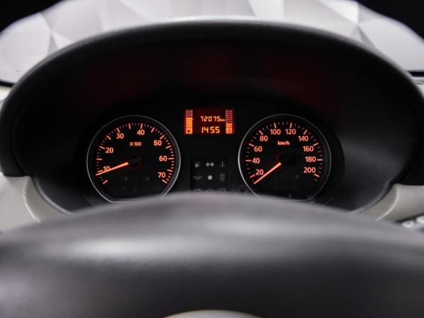 Renault Sandero I с пробегом 2013 года, цена 636 000 рублей, 71000 км, хэтчбек, Автокод Объявления