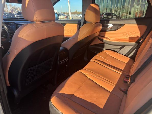 BAIC X75 с пробегом 2024 года, цена 1 855 000 рублей, 57549 км, внедорожник, Автокод Объявления