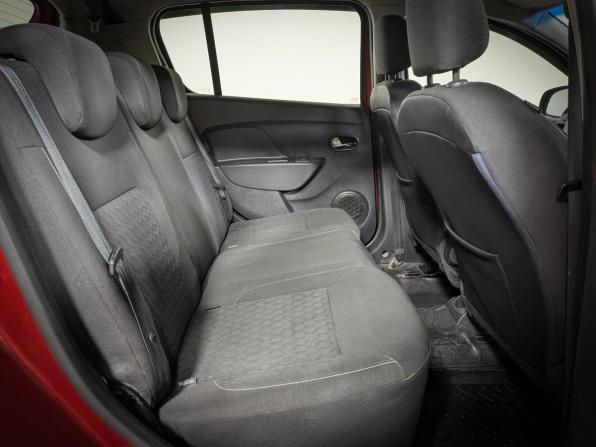 Renault Sandero II с пробегом 2014 года, цена 519 900 рублей, 142000 км, хэтчбек, Автокод Объявления