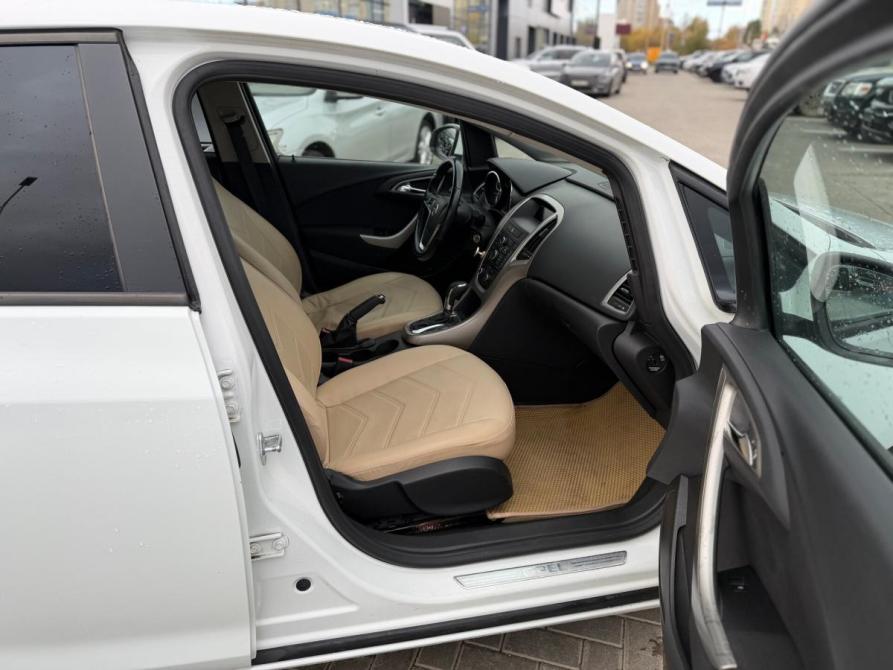 Opel Astra J Сыктывкар  - изображение 9