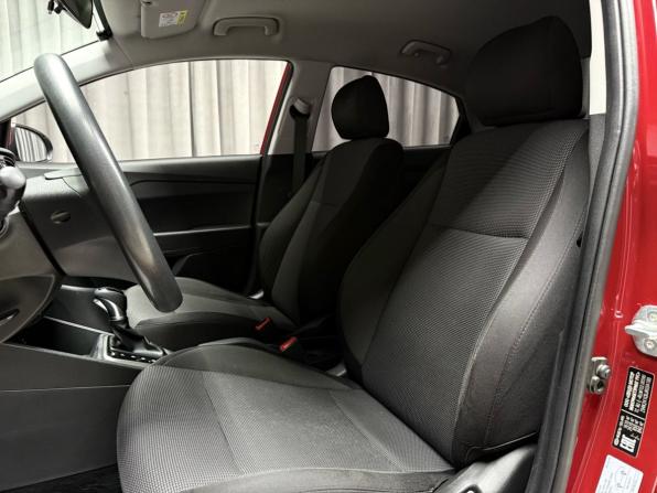 Hyundai Solaris II с пробегом 2017 года, цена 1 299 000 рублей, 124796 км, седан, Автокод Объявления