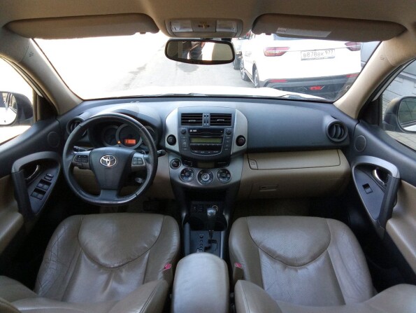 Toyota RAV4 III (XA30) Рестайлинг с пробегом 2010 года, цена 1 577 000 рублей, 136500 км, offers.body_type.unknown, Автокод Объявления