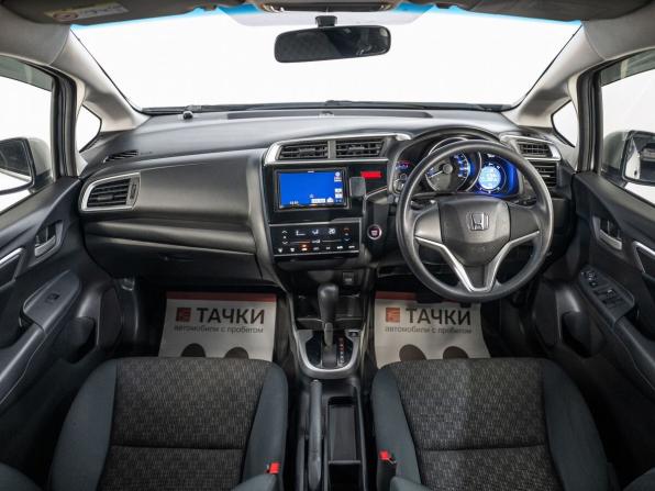 Honda Fit III с пробегом 2015 года, цена 930 000 рублей, 121608 км, хэтчбек, Автокод Объявления