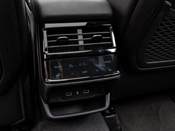 Geely Monjaro I с пробегом 2023 года, цена 3 240 000 рублей, 51465 км, внедорожник, Автокод Объявления