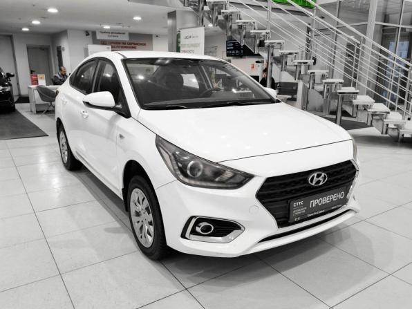 Hyundai Solaris II с пробегом 2017 года, цена 1 080 000 рублей, 148700 км, седан, Автокод Объявления