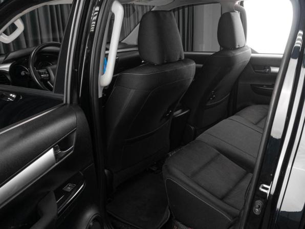 Toyota Hilux VIII с пробегом 2016 года, цена 3 629 000 рублей, 147968 км, offers.body_type.unknown, Автокод Объявления