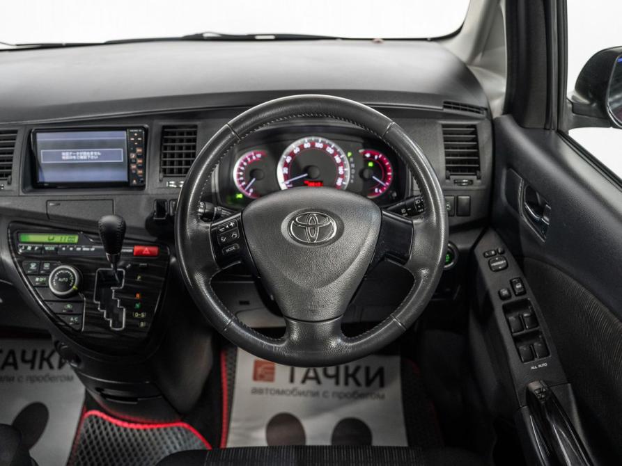 Toyota ISis I Рестайлинг Иркутск  - изображение 10