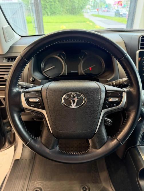 Toyota Land Cruiser Prado 150 Series Рестайлинг 3 Санкт-Петербург  - изображение 8