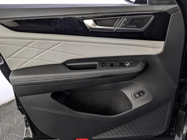 Volkswagen Teramont I Рестайлинг (China Market) с пробегом 2023 года, цена 4 625 000 рублей, 76309 км, внедорожник, Автокод Объявления