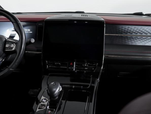 GAC M8 с пробегом 2023 года, цена 3 950 000 рублей, 54227 км, минивэн, Автокод Объявления
