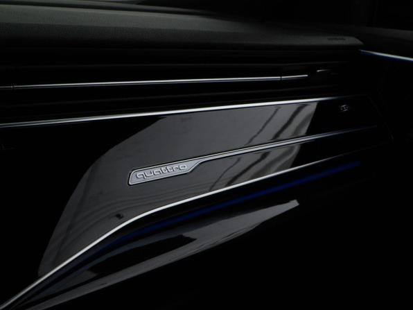 Audi Q8 I (4M) с пробегом 2019 года, цена 7 877 077 рублей, 64800 км, внедорожник, Автокод Объявления