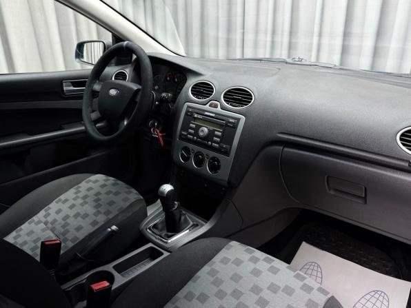 Ford Focus II с пробегом 2005 года, цена 449 000 рублей, 227411 км, хэтчбек, Автокод Объявления