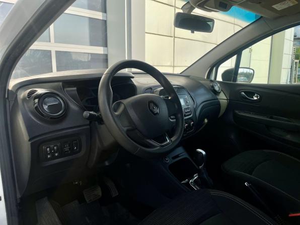 Renault Kaptur I с пробегом 2018 года, цена 1 160 000 рублей, 59795 км, внедорожник, Автокод Объявления