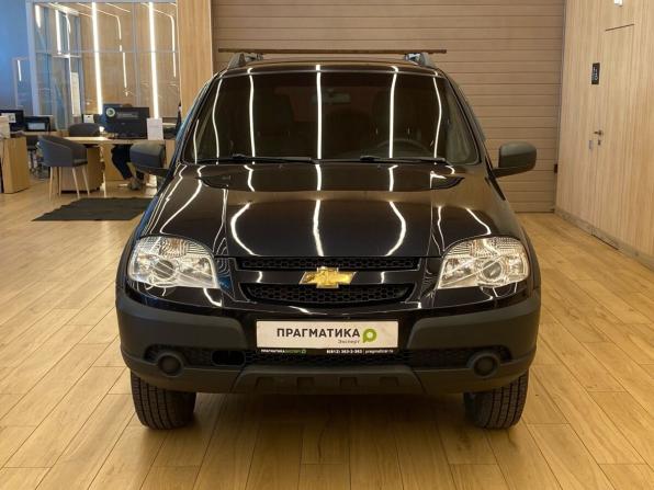 Chevrolet Niva I Рестайлинг с пробегом 2018 года, цена 699 000 рублей, 80000 км, внедорожник, Автокод Объявления