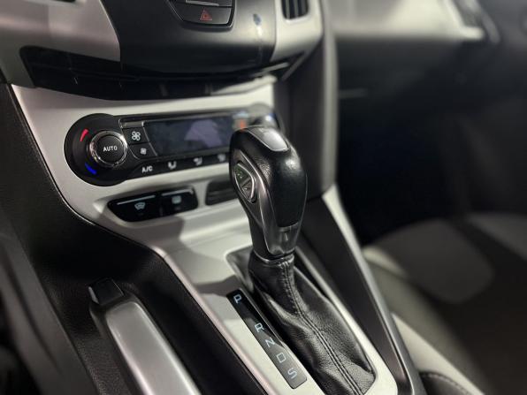 Ford Focus III с пробегом 2012 года, цена 628 000 рублей, 150000 км, хэтчбек, Автокод Объявления