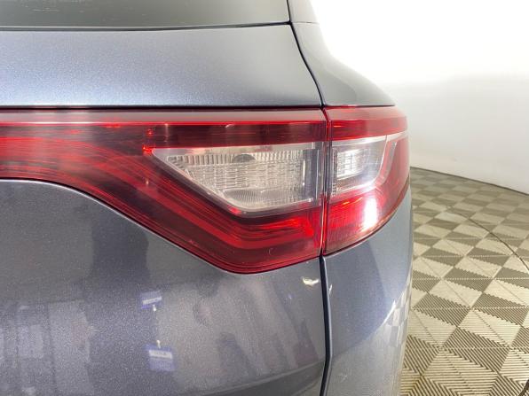 Renault Megane IV с пробегом 2019 года, цена 1 399 000 рублей, 123000 км, универсал, Автокод Объявления