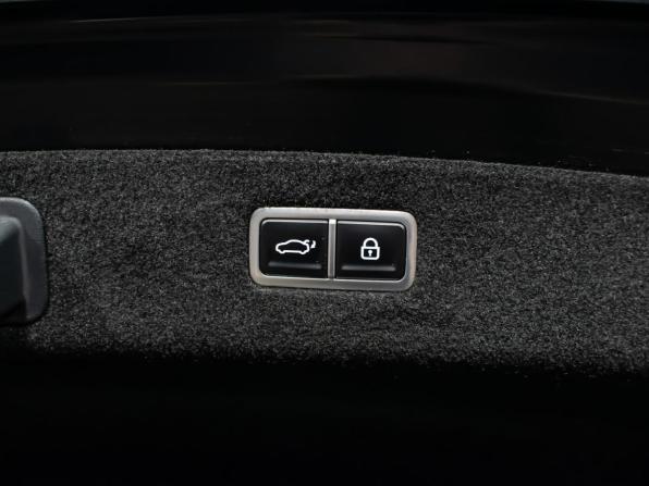 Genesis G90 II с пробегом 2022 года, цена 10 798 000 рублей, 86581 км, седан, Автокод Объявления