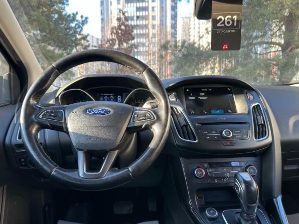 Ford Focus III Рестайлинг с пробегом 2018 года, цена 945 000 рублей, 238172 км, универсал, Автокод Объявления