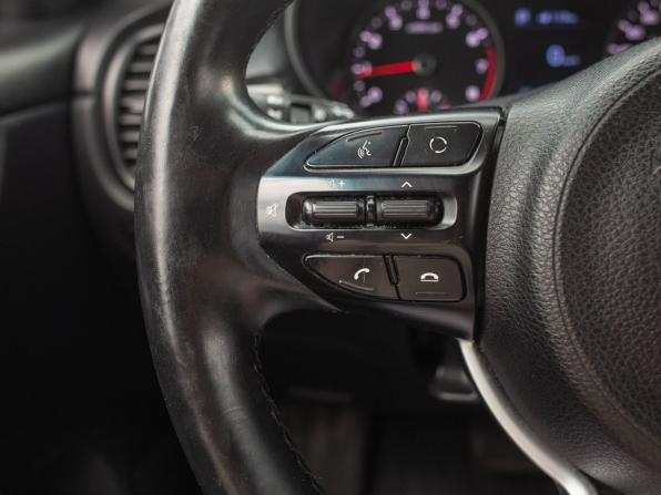 Kia Rio IV с пробегом 2018 года, цена 1 745 000 рублей, 66682 км, хэтчбек, Автокод Объявления