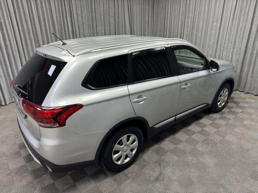 Mitsubishi Outlander III Рестайлинг 2 Стерлитамак  - изображение 17