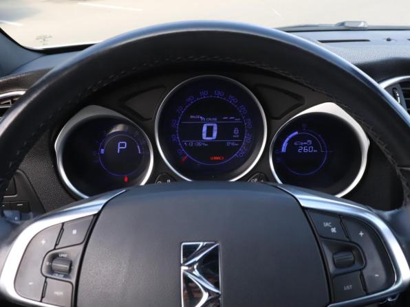 Citroen DS4 с пробегом 2015 года, цена 780 000 рублей, 131363 км, хэтчбек, Автокод Объявления