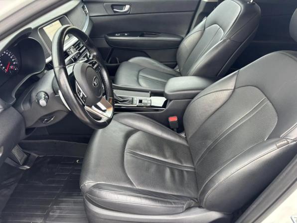 Kia Optima IV Рестайлинг с пробегом 2020 года, цена 2 282 644 рубля, 136319 км, седан, Автокод Объявления