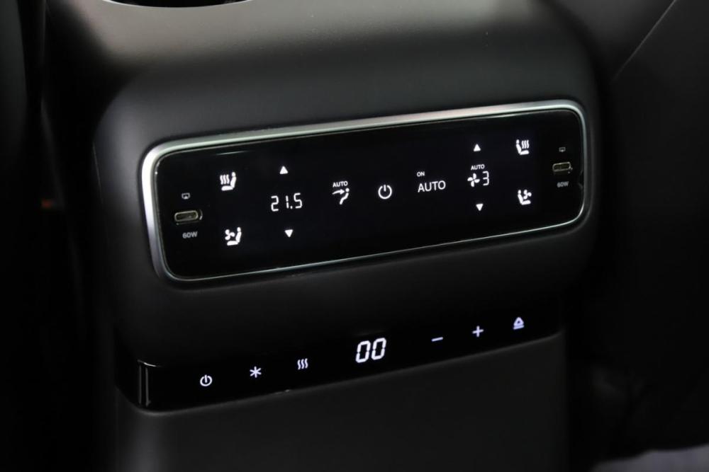 Li Auto (Lixiang) L9 I Рестайлинг Москва  - изображение 18