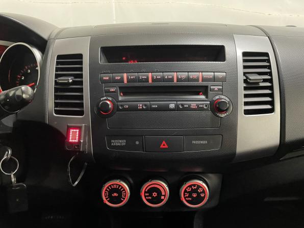 Mitsubishi Outlander II с пробегом 2006 года, цена 810 000 рублей, 199101 км, внедорожник, Автокод Объявления