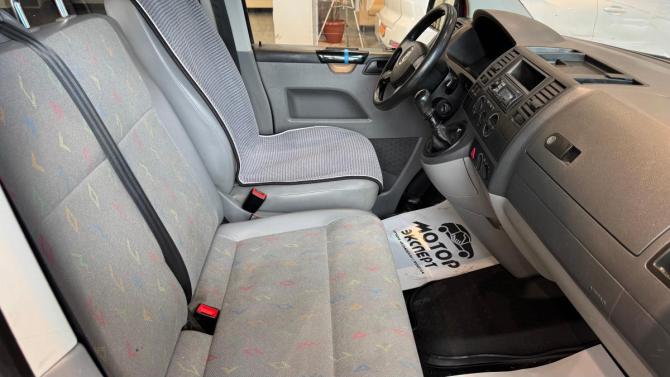 Volkswagen Transporter T5 с пробегом 2009 года, цена 1 100 000 рублей, 433744 км, минивэн, Автокод Объявления