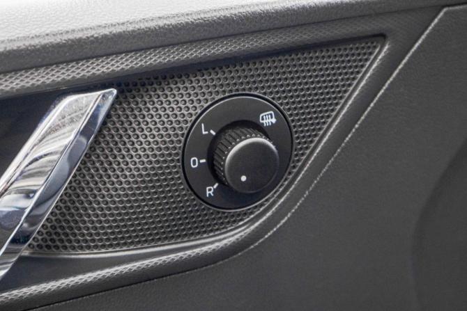 Skoda Rapid I с пробегом 2016 года, цена 1 049 000 рублей, 95000 км, лифтбек, Автокод Объявления