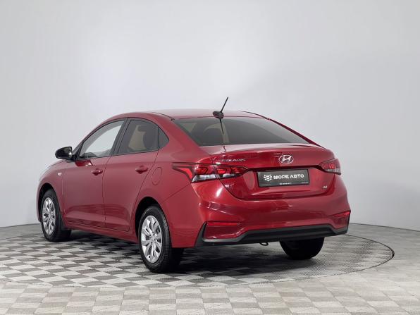 Hyundai Solaris II с пробегом 2019 года, цена 1 490 000 рублей, 67000 км, седан, Автокод Объявления