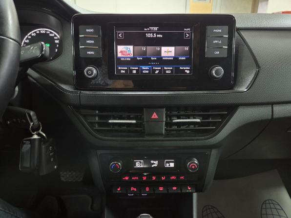 Volkswagen Polo VI с пробегом 2020 года, цена 1 649 000 рублей, 66692 км, лифтбек, Автокод Объявления