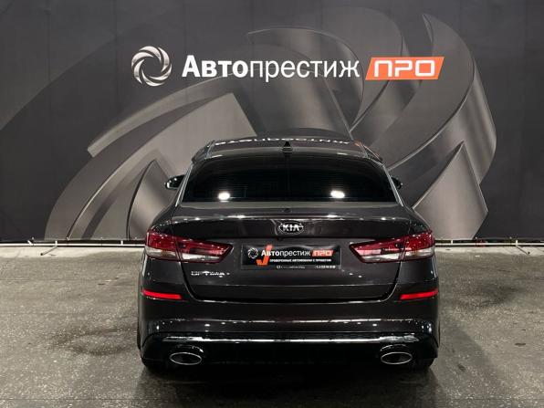 Kia Optima IV Рестайлинг с пробегом 2019 года, цена 2 198 000 рублей, 125200 км, седан, Автокод Объявления