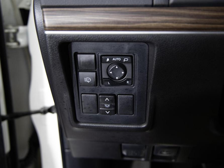 Toyota Land Cruiser Prado 150 Series Рестайлинг 3 Санкт-Петербург  - изображение 19