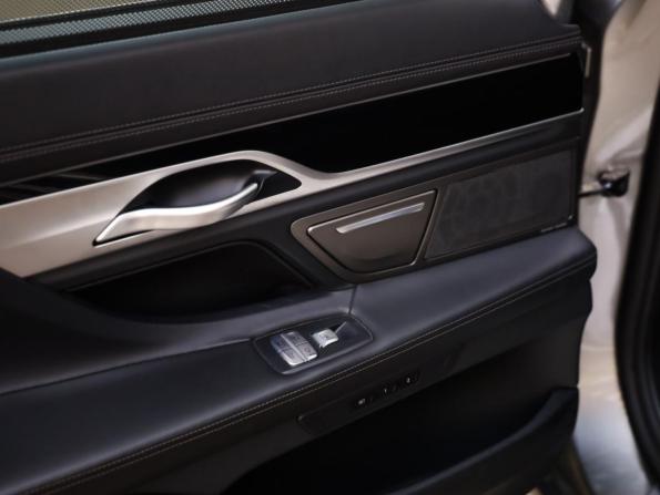 BMW 7 серии VI (G11/G12) Рестайлинг с пробегом 2021 года, цена 5 499 000 рублей, 103049 км, седан, Автокод Объявления