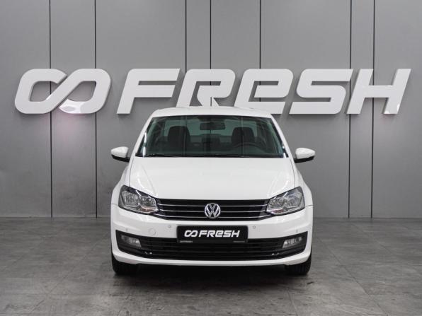Volkswagen Polo V Рестайлинг с пробегом 2019 года, цена 1 325 000 рублей, 129716 км, седан, Автокод Объявления