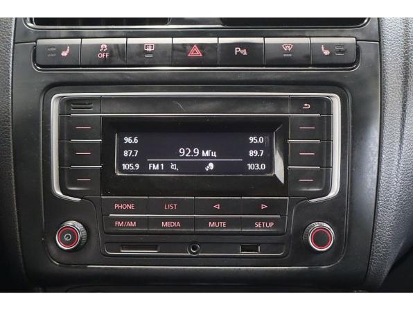 Volkswagen Polo V Рестайлинг с пробегом 2016 года, цена 759 000 рублей, 199949 км, седан, Автокод Объявления