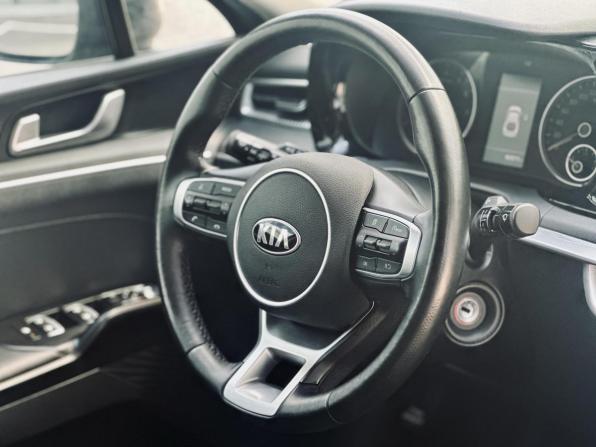 Kia K5 III с пробегом 2021 года, цена 2 240 000 рублей, 90977 км, седан, Автокод Объявления