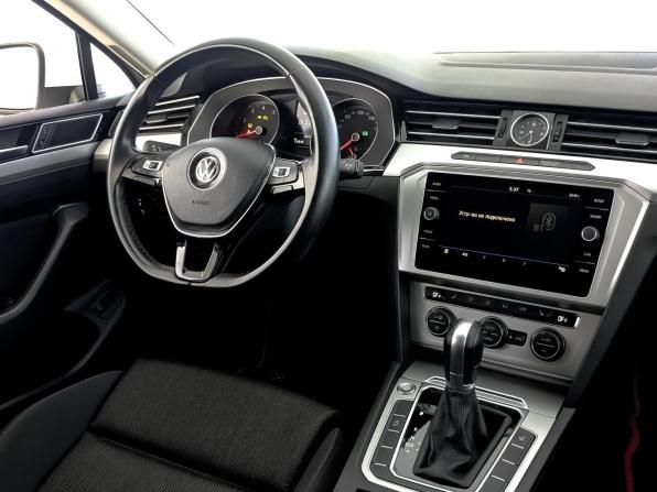 Volkswagen Passat B8 с пробегом 2019 года, цена 2 090 000 рублей, 116847 км, седан, Автокод Объявления