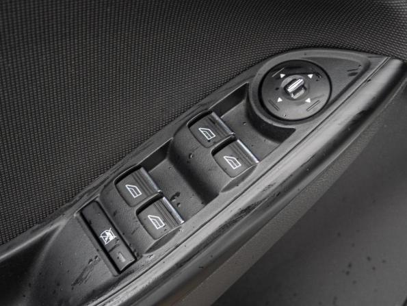 Ford Focus III с пробегом 2013 года, цена 790 000 рублей, 115991 км, хэтчбек, Автокод Объявления