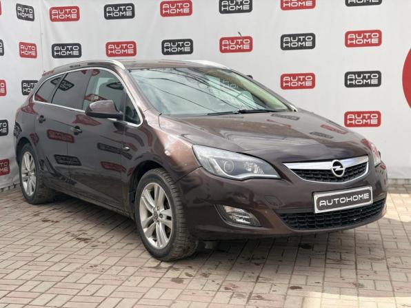 Opel Astra J Рестайлинг с пробегом 2012 года, цена 649 900 рублей, 172600 км, универсал, Автокод Объявления