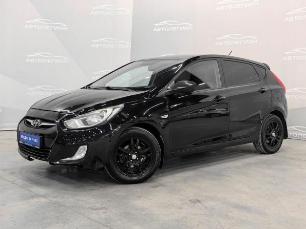 Hyundai Solaris I с пробегом 2011 года, цена 650 000 рублей, 181775 км, хэтчбек, Автокод Объявления
