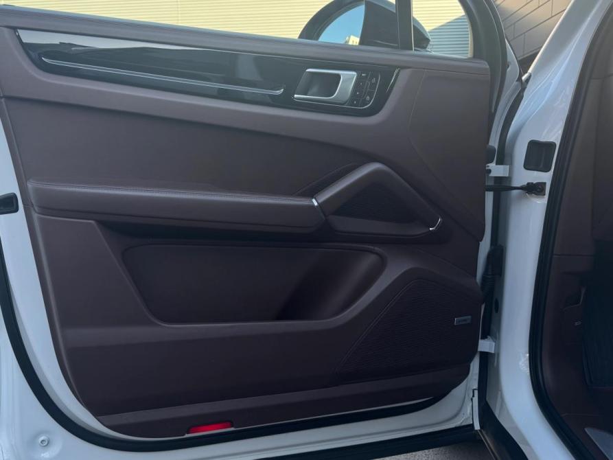 Porsche Cayenne III Иркутск  - изображение 22