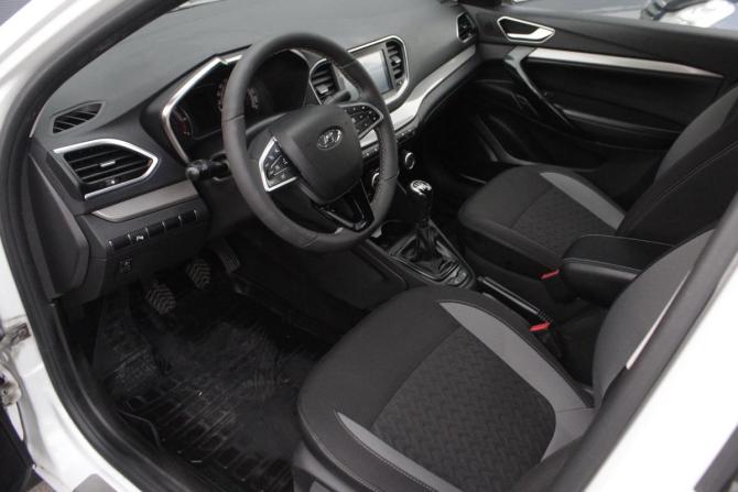 Lada (ВАЗ) Vesta I Рестайлинг (NG) с пробегом 2023 года, цена 980 000 рублей, 154593 км, седан, Автокод Объявления