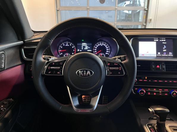 Kia Optima IV Рестайлинг с пробегом 2018 года, цена 2 230 000 рублей, 125978 км, седан, Автокод Объявления