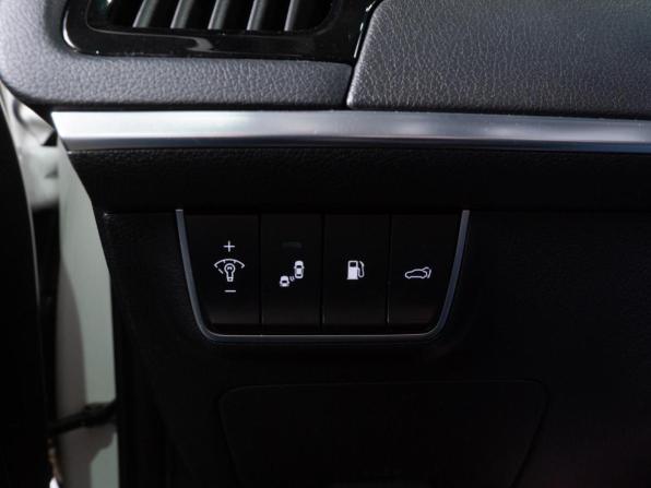 Kia Stinger I с пробегом 2019 года, цена 2 590 000 рублей, 90579 км, лифтбек, Автокод Объявления