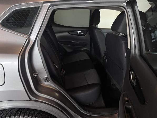 Nissan Qashqai II с пробегом 2016 года, цена 1 453 000 рублей, 92189 км, внедорожник, Автокод Объявления