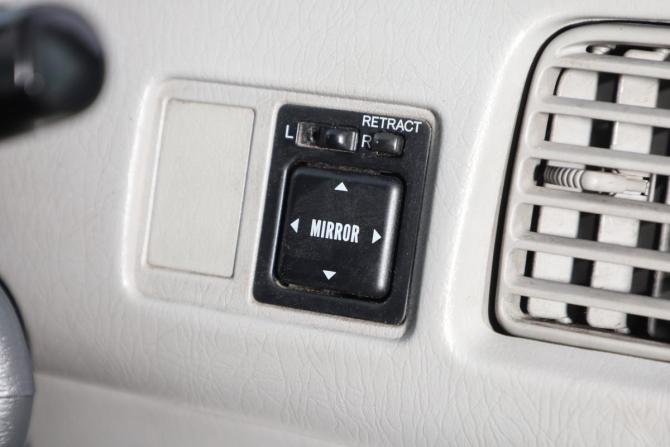 Toyota Nadia с пробегом 2000 года, цена 629 000 рублей, 320000 км, компактвэн, Автокод Объявления