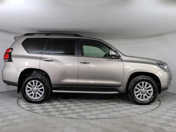 Toyota Land Cruiser Prado 150 Series Рестайлинг 2 с пробегом 2018 года, цена 4 500 000 рублей, 166357 км, внедорожник, Автокод Объявления
